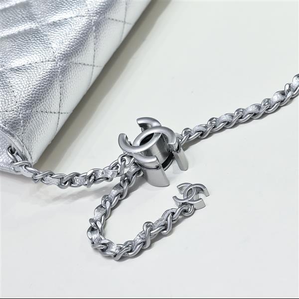 2026127205129817 560